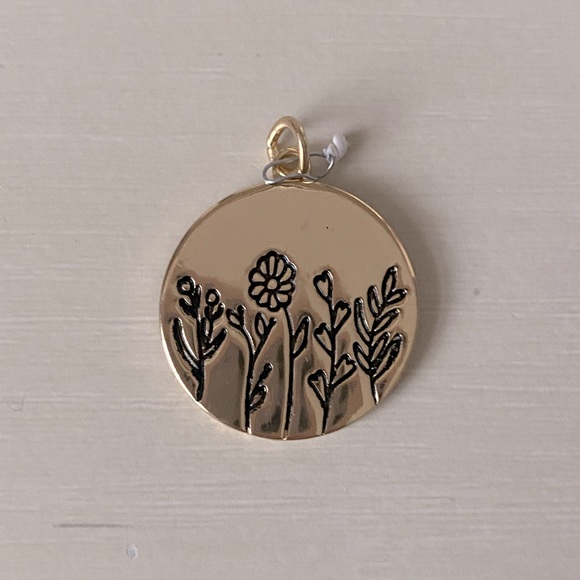 Madewell gold toned paisley floral necklace pendant